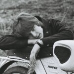 Tages
Ajajaj fanns två bilder till..Här med en bild av Lennart Grahn som de övriga bilderna från Mopedracet med Tages och Shanes för Idol Nytt
Foto Hans Sidén | Copyright Henrik Hagberg | Tages.nu