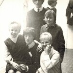 Tages
Troligen från Liseberg 1964 med tre fans