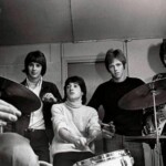 Tages
Nylöse Ungdomsgård där Sleep Little Girl spelades in