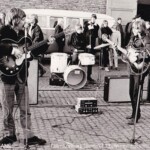 Tages
Fabians på kajen Englandsterminalen vid Tages avresa till England, den 19 Mars 1966. På bild, Bertil Erlandsson, Henrik Hagberg Björn Töpel.
Det var flera Göteborgsband som önskade Tages lycka till i England.