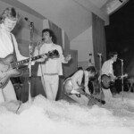 Tages
Skumbad och ljusshow 1967 på Liseberg Stjärnscenen