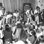 Tages 10-04-2019
Det blev fel bild som jag la upp!
Här den rätta: Tages 10-04-19
Vad vore livet utan Live Music?
Ännu ett foto från Benny Sörensen i Danmark från Aarhus 1968. Benny Sörensen © Tages.nu Henrik Hagberg
Ha en trevlig onsdag och vi närmar oss helgen och våren!