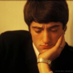 Tages
Godmorgon, här med ett färgfoto med Trumslagaren Freddie Skantze fotograferat av Hans Sidén
Foto? Hans Sidén | Copyright Henrik Hagberg | Tages.nu