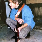 Tages Det var bättre förr?
Har ni hört om de senaste årens ökning av narkotikamissbruket på klubbar etc i b.l.a. Göteborg, tråkiga nyheter att läsa om?
Dansa Utan Droger
Här från Göteborgs största Pop klubb genom tiderna,
Cue Club 1966, med GÖRAN LAGERBERG