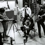 Tages
Typisk Göran Lagerberg "gest" på Europafilms studion
Hans Sidén Hade satt ihop en pristävling för Idol Nytt Första pris att få fotas tillsammans med Tages.