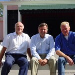 Tages 16-03-19
* Samma scen men några år senare! 15 Augusti 2002.
17 Augusti 1964, Tages framträdde tillsammans med
Jackpot och Spaceman på Stora scenen på Liseberg
Önskar er alla en riktigt trevlig helg! / Henrik Hagberg
Segerns sötma: Senaste nytt:Tages vinner finalen.
Jackpot kommer tvåa. The Spaceman blir trea.
Alla tre banden spelar ikväll på Stora scenen på Liseberg
Imorgon den 18 Augusti allt om finalen här!
Foto Freddie Skantze | © Henrik Hagberg Tages .nu