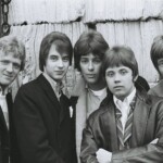 Tages
Foton från Göteborgs Norra hamn med nya trummisen Lasse Svensson, foto Hans Sidén
Foto Hans Sidén | Copyright Henrik Hagberg | Tages.nu