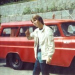 Tages
Turne bilen Chevrolet Apache Röda Faran.