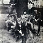 Tages
Känd plats, känt band.