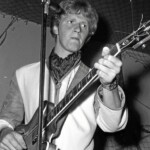 Tages
Anders Töpel spelning båthuset i