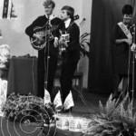 Tages
Anders och Danne,Framträdande på Dagens Hushåll Svenska Mässan Göteborg efter Västkustens Beatles den 13 September 1964
Foto Lennart Lundin | Copyright Henrik Hagberg |