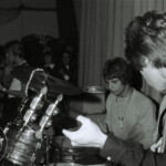 Danmarks spelningar Tivoli, Teen Vlub, Aahus med flera. Köpenhamn älskade Tages som återkom ofta under åren 1967-1969. Anders, Lasse Göran med massa fans på scenen och runt om