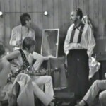 Tages Lasse Svensson Göran Lagerberg Danne Larsson Anders Töpel och Tommy Blom1967.
Omklädningsrummet under inspelning av filmen & med Stig Järrel med flera. © Tages.nu H Hagberg Tages | Sveriges bästa Popband alla tider!